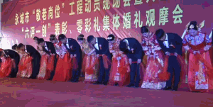 1521590677425393.gif
