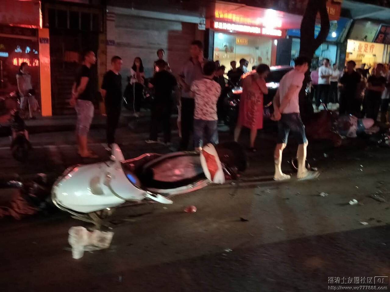 wechat_upload15364649615b94984141fa8